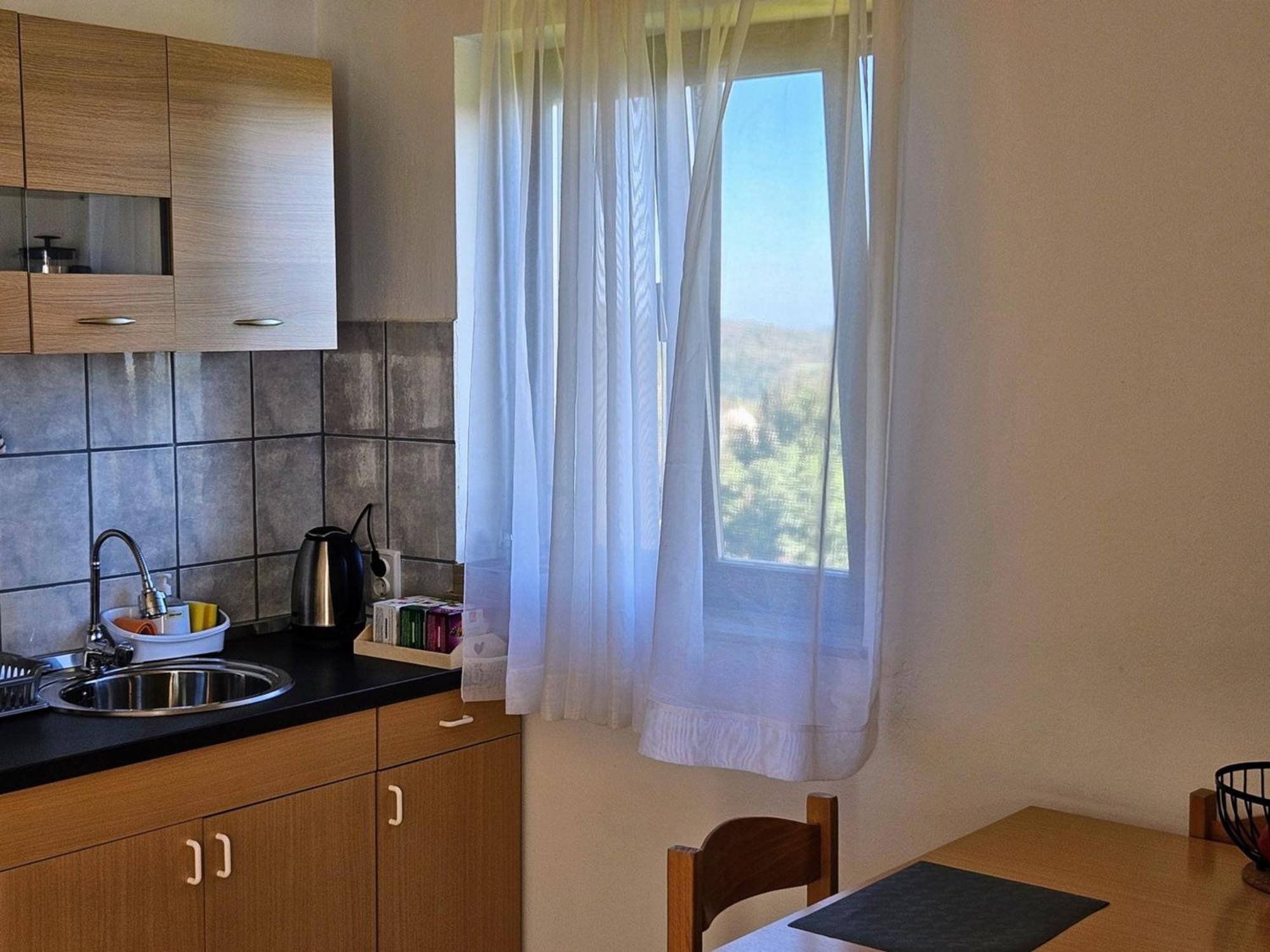 Cozy House Zivko With Balcony Villa พลิตวิชกา เยเซรา ภายนอก รูปภาพ