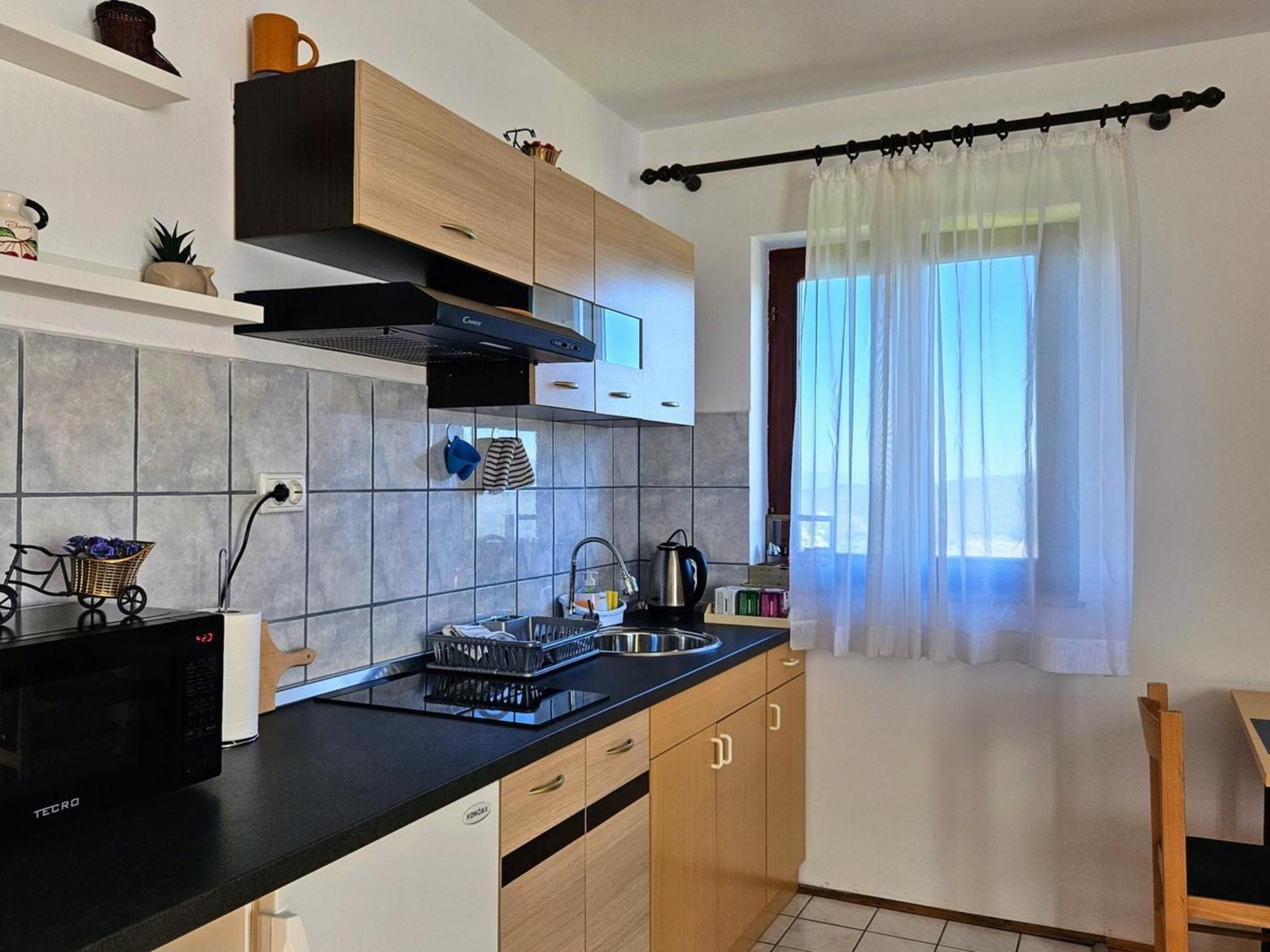 Cozy House Zivko With Balcony Villa พลิตวิชกา เยเซรา ภายนอก รูปภาพ