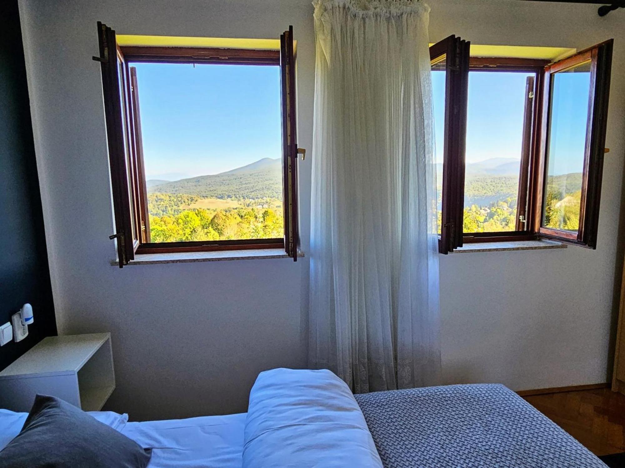 Cozy House Zivko With Balcony Villa พลิตวิชกา เยเซรา ภายนอก รูปภาพ